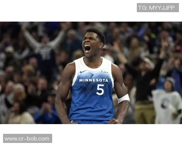 爱德华兹盛赞麦丹得分能力期待他发挥提升球队表现十倍